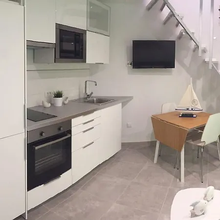 Apartment Triplex Las Americas *